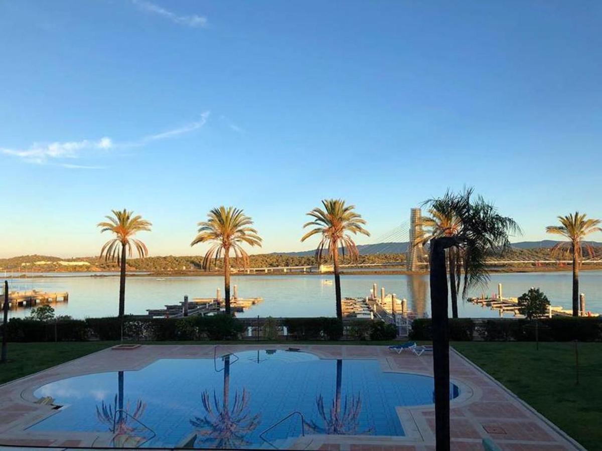 Charming Apartment In Estombar With Private Pool. Exteriör bild