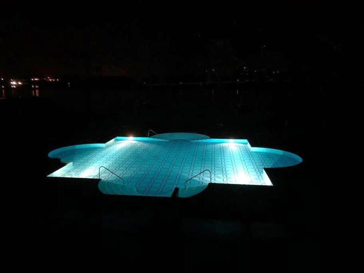 Charming Apartment In Estombar With Private Pool. Exteriör bild
